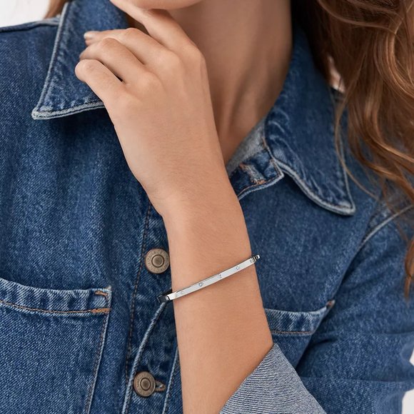 Fossil Sadie Shine Bright Stainless Steel Bangle Bracelet NWOT - Picture 2 of 4